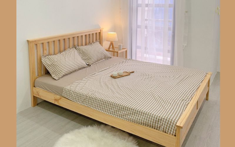 Mẫu giường gỗ thông đẹp