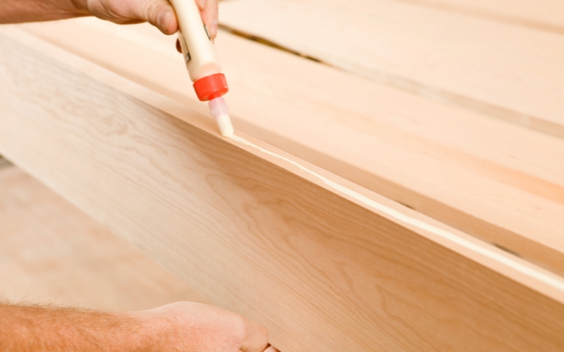 Keo dán gỗ công nghiệp là gì? 5 loại keo dán gỗ công nghiệp tốt nhất hiện nay