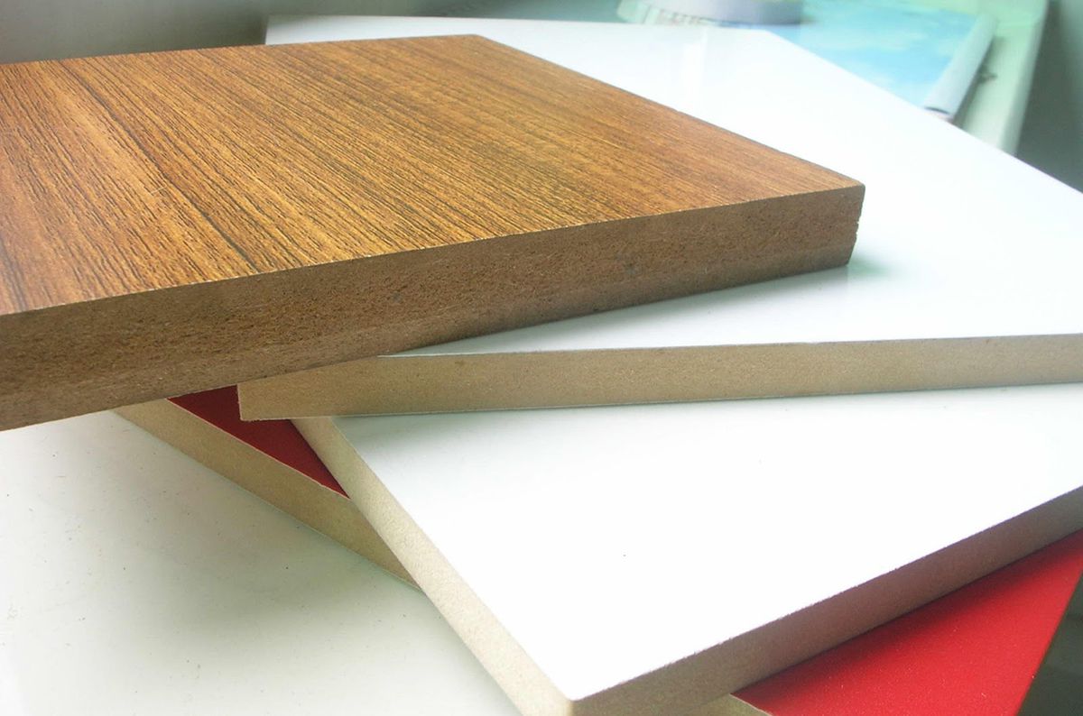 So sánh gỗ MDF và MFC? Loại nào tốt hơn? Nên mua loại nào?