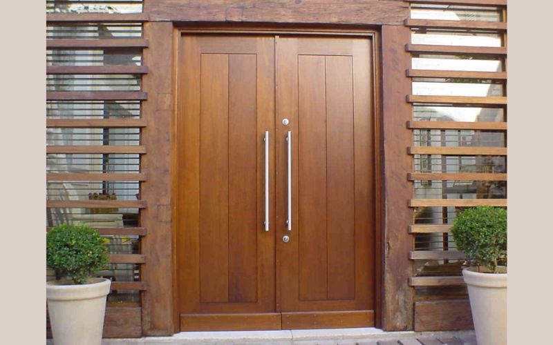Mẫu cửa gỗ 2 cánh hiện đại