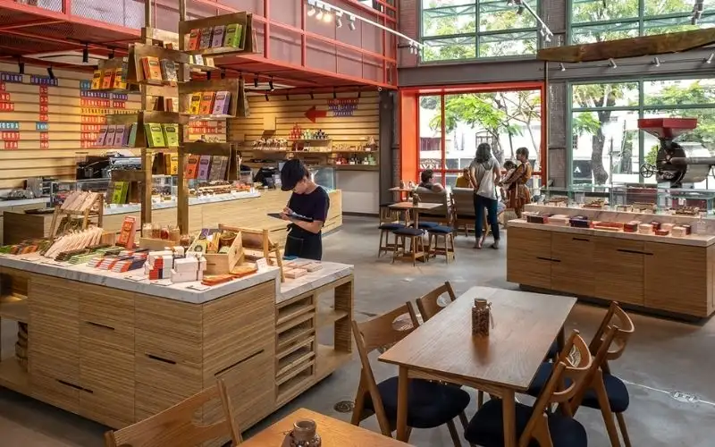 Quán cà phê và showroom