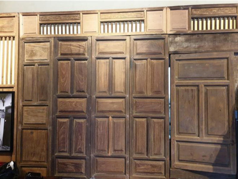 Ứng dụng cửa gỗ phong cách vintage trang trí nội thất