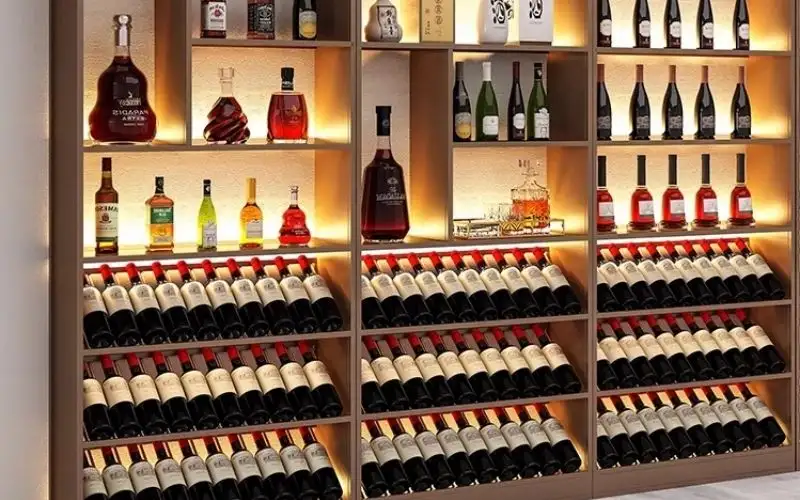 Tủ trưng bày rượu tinh xảo