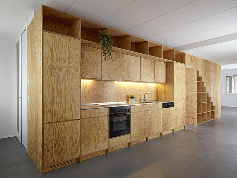 Tủ bếp plywood siêu chống ẩm là gì?