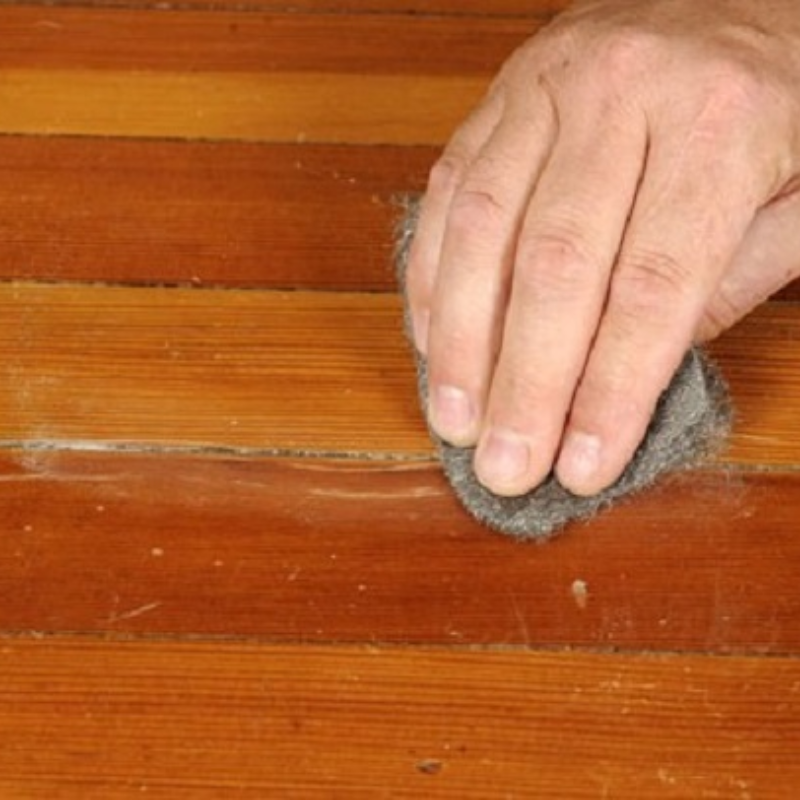 Tự chế hồ tại nhà từ bao tải cũ hoặc vải bông để khắc phục tình trạng giường gỗ bị nứt 