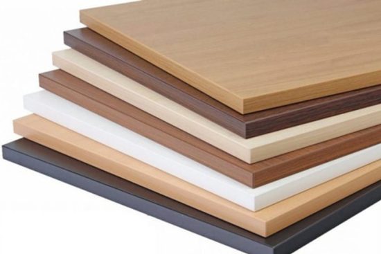 Gỗ Công Nghiệp Và Gỗ Tự Nhiên – Vật Liệu Nào Phù Hợp Cho Nhà Gỗ Lắp Ghép?