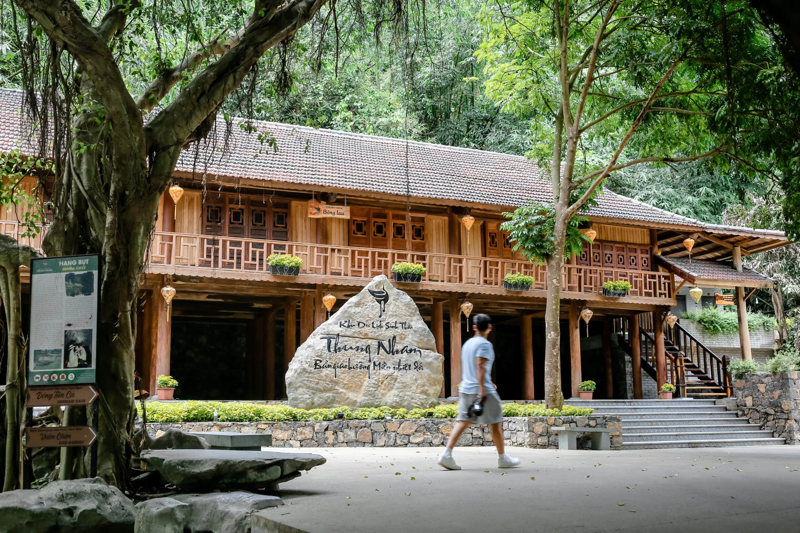 Nhà sàn nghỉ dưỡng du lịch