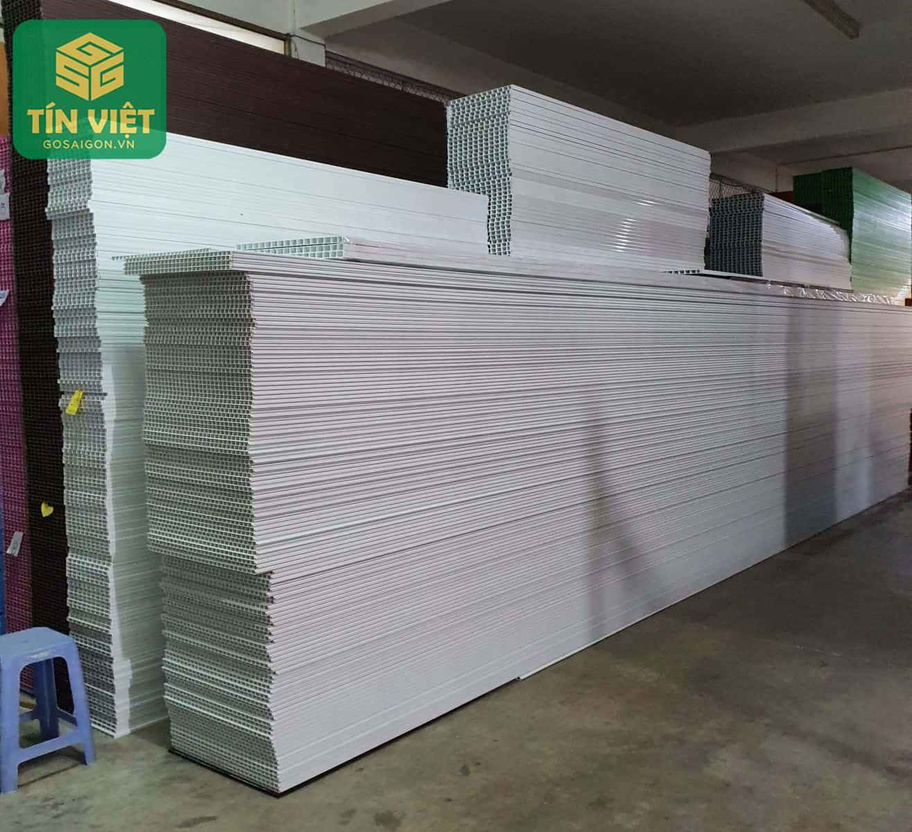 Tấm nhựa PVC công nghiệp đang trở thành vật liệu thiết yếu trong cả sản xuất và đời sống