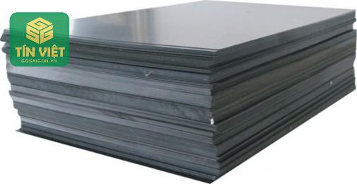 Ưu Điểm Nổi Bật Của Tấm Nhựa PVC Công Nghiệp So Với Vật Liệu Khác