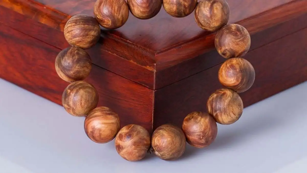 Ứng dụng trong đồ thờ và mỹ nghệ